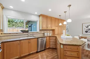 4122 Woodford Dr, San Jose, CA 95124 - Photo 13