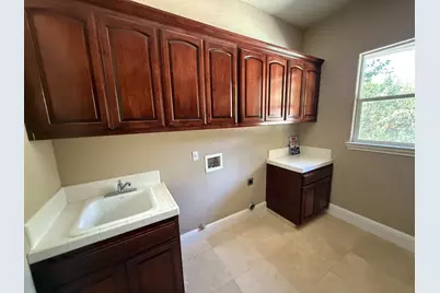 1411 Burman Dr, Turlock, CA 95382 - Photo 19