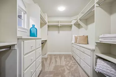 1925 Mantelli Dr, Gilroy, CA 95020 - Photo 29