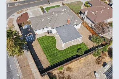 1858 Comstock Ln, San Jose, CA 95124 - Photo 27