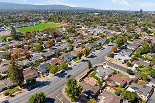 1858 Comstock Ln, San Jose, CA 95124 - Photo 41