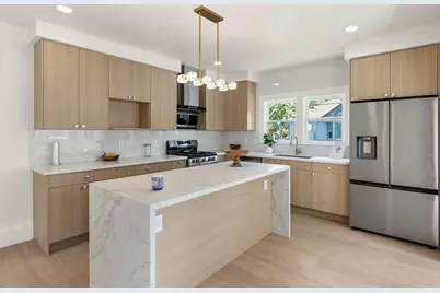395 S 13th St, San Jose, CA 95112 - Photo 15
