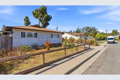 145 Wesley St, Capitola, CA 95010 - Photo 3
