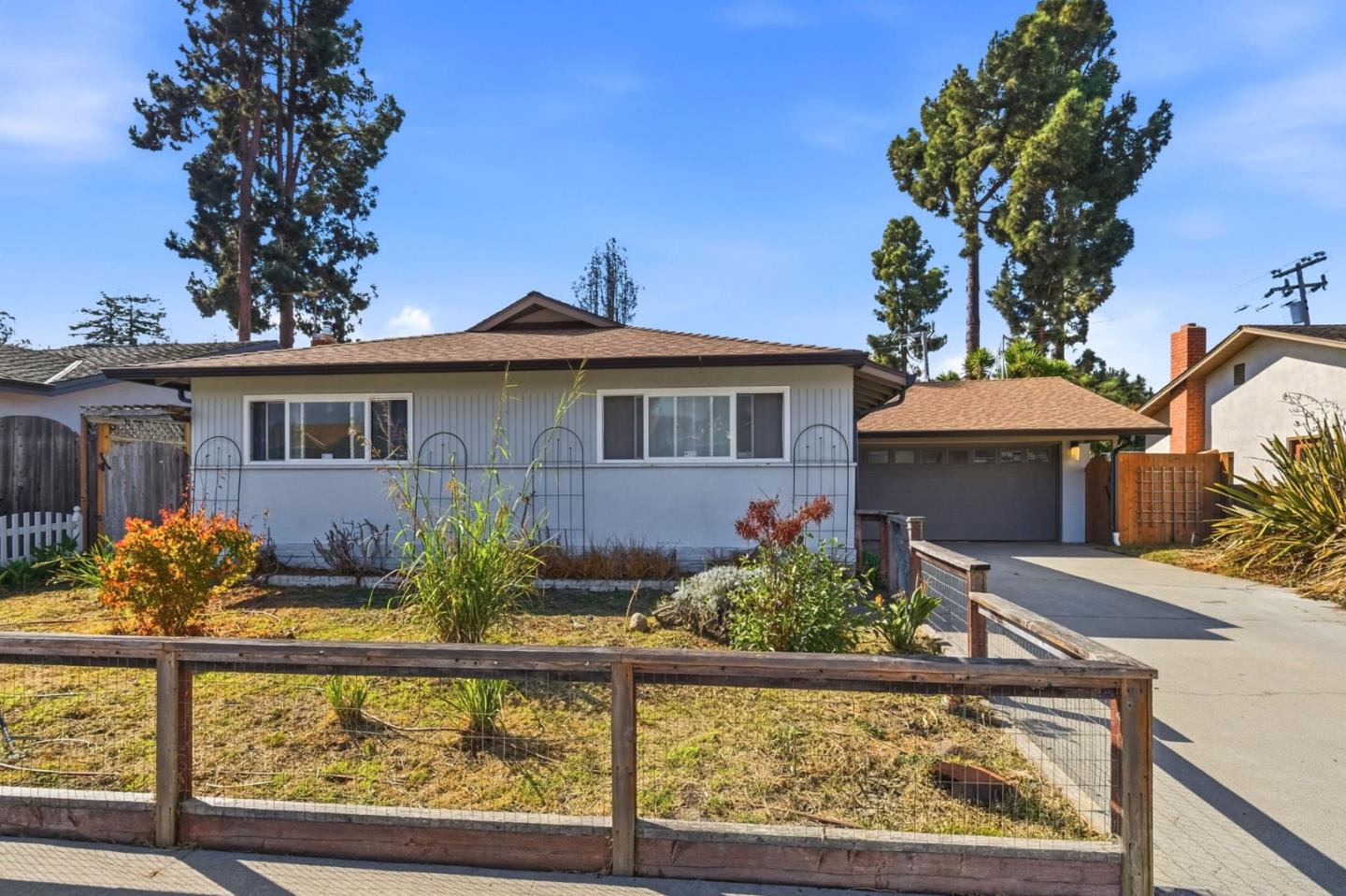 145 Wesley St, Capitola, CA 95010 - MLS ML82064487 - Coldwell Banker