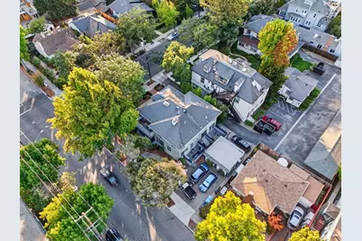 207 Hawthorne Ave, Palo Alto, CA 94301 - Photo 11
