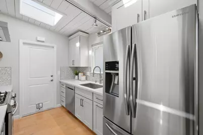 2464 Betlo Ave, Mountain View, CA 94043 - Photo 13