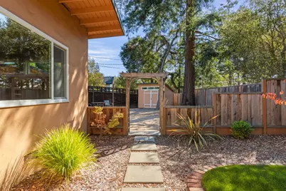 600 Graham Hill Rd, Santa Cruz, CA 95060 - Photo 7