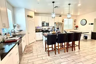 531 Gabriele Ct, Hollister, CA 95023 - Photo 5
