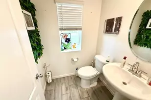 531 Gabriele Ct, Hollister, CA 95023 - Photo 9