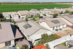 1874 Summit Dr, Los Banos, CA 93635 - Photo 45
