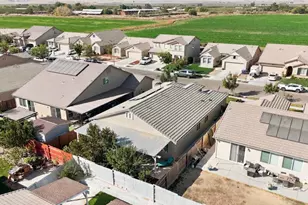 1874 Summit Dr, Los Banos, CA 93635 - Photo 47