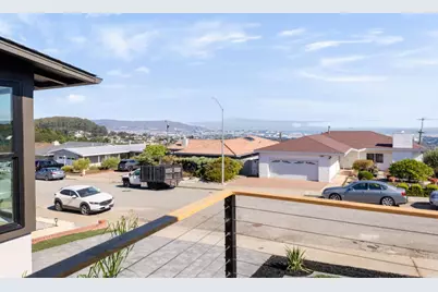 1041 Crestview Dr, Millbrae, CA 94030 - Photo 9