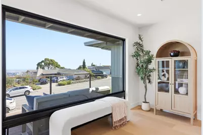 1041 Crestview Dr, Millbrae, CA 94030 - Photo 17