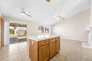 2228 Park Arcadia Ct, Los Banos, CA 93635 - Photo 19
