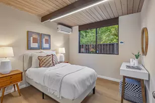 1037 Harker Ave, Palo Alto, CA 94301 - Photo 19