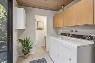 1037 Harker Ave, Palo Alto, CA 94301 - Photo 23