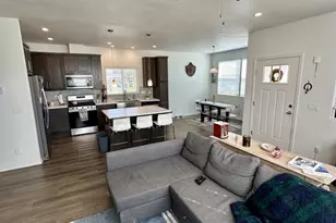 2900 Fairview Rd 60, Hollister, CA 95023 - Photo 9