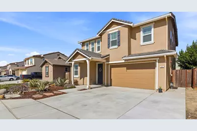 885 Fulton Way, Hollister, CA 95023 - Photo 3
