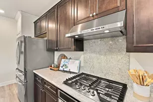 885 Fulton Way, Hollister, CA 95023 - Photo 9