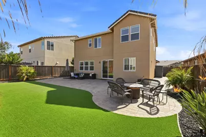 885 Fulton Way, Hollister, CA 95023 - Photo 37