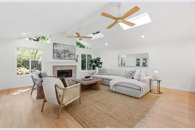 1224 Heritage Ct, Los Altos, CA 94024 - Photo 11
