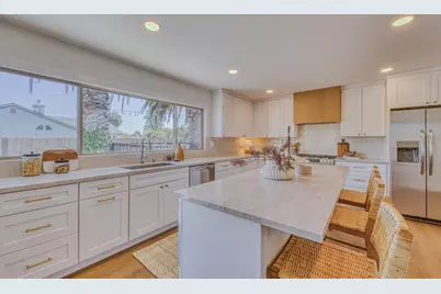 9895 Brome Trl, Salinas, CA 93907 - Photo 7