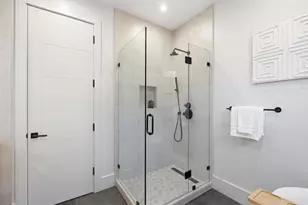 543 Tennyson Ave, Palo Alto, CA 94301 - Photo 61