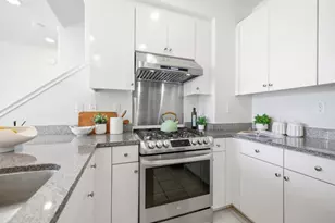 1949 Mahuron Cir, San Jose, CA 95133 - Photo 21