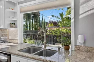 7485 Sundrop Ct, Pleasanton, CA 94588 - Photo 15