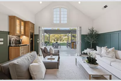 12950 Brendel Dr, Los Altos Hills, CA 94022 - Photo 17