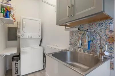 730 Greenview Pl, Los Altos, CA 94024 - Photo 19