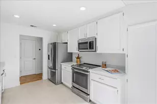 392 N Whisman Rd, Mountain View, CA 94043 - Photo 9