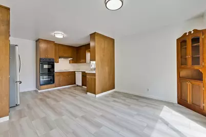 301 College Ave, Palo Alto, CA 94306 - Photo 13
