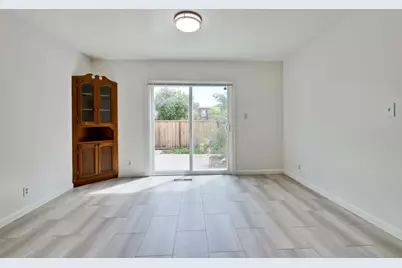 301 College Ave, Palo Alto, CA 94306 - Photo 15