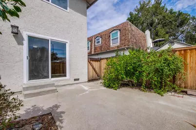 301 College Ave, Palo Alto, CA 94306 - Photo 9