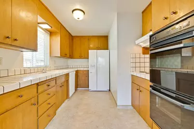 301 College Ave, Palo Alto, CA 94306 - Photo 37