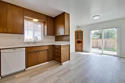 301 College Ave, Palo Alto, CA 94306 - Photo 11
