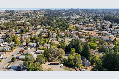 24257 Ridgecreek Ln, Hayward, CA 94541 - Photo 77
