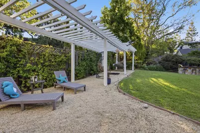 934 Wilmington Way, Redwood City, CA 94062 - Photo 39