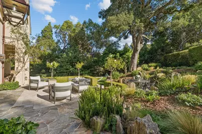 501 El Cerrito Ave, Hillsborough, CA 94010 - Photo 75