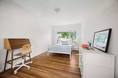 1321 Cabrillo Ave, Burlingame, CA 94010 - Photo 21