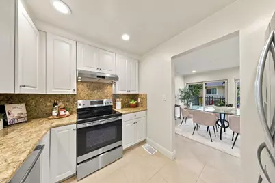 13 Gallowridge Ct, San Mateo, CA 94402 - Photo 11