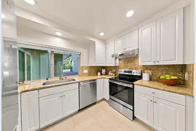 13 Gallowridge Ct, San Mateo, CA 94402 - Photo 9