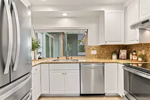 13 Gallowridge Ct, San Mateo, CA 94402 - Photo 13