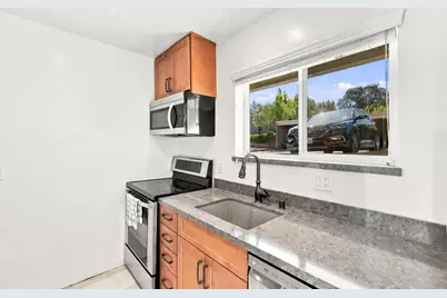 4004 Farm Hill Blvd 103, Redwood City, CA 94061 - Photo 7