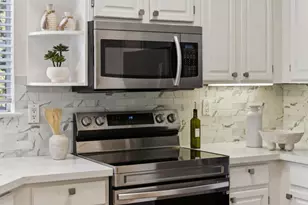 1651 Parkview Green Cir, San Jose, CA 95131 - Photo 47