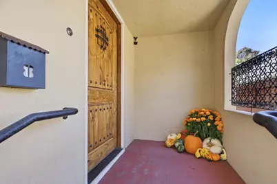 1011 S 9th St, San Jose, CA 95112 - Photo 5