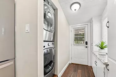 1011 S 9th St, San Jose, CA 95112 - Photo 17