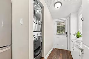 1011 S 9th St, San Jose, CA 95112 - Photo 17