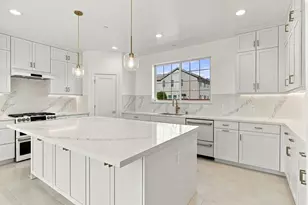 1007 Amore St, Hollister, CA 95023 - Photo 9